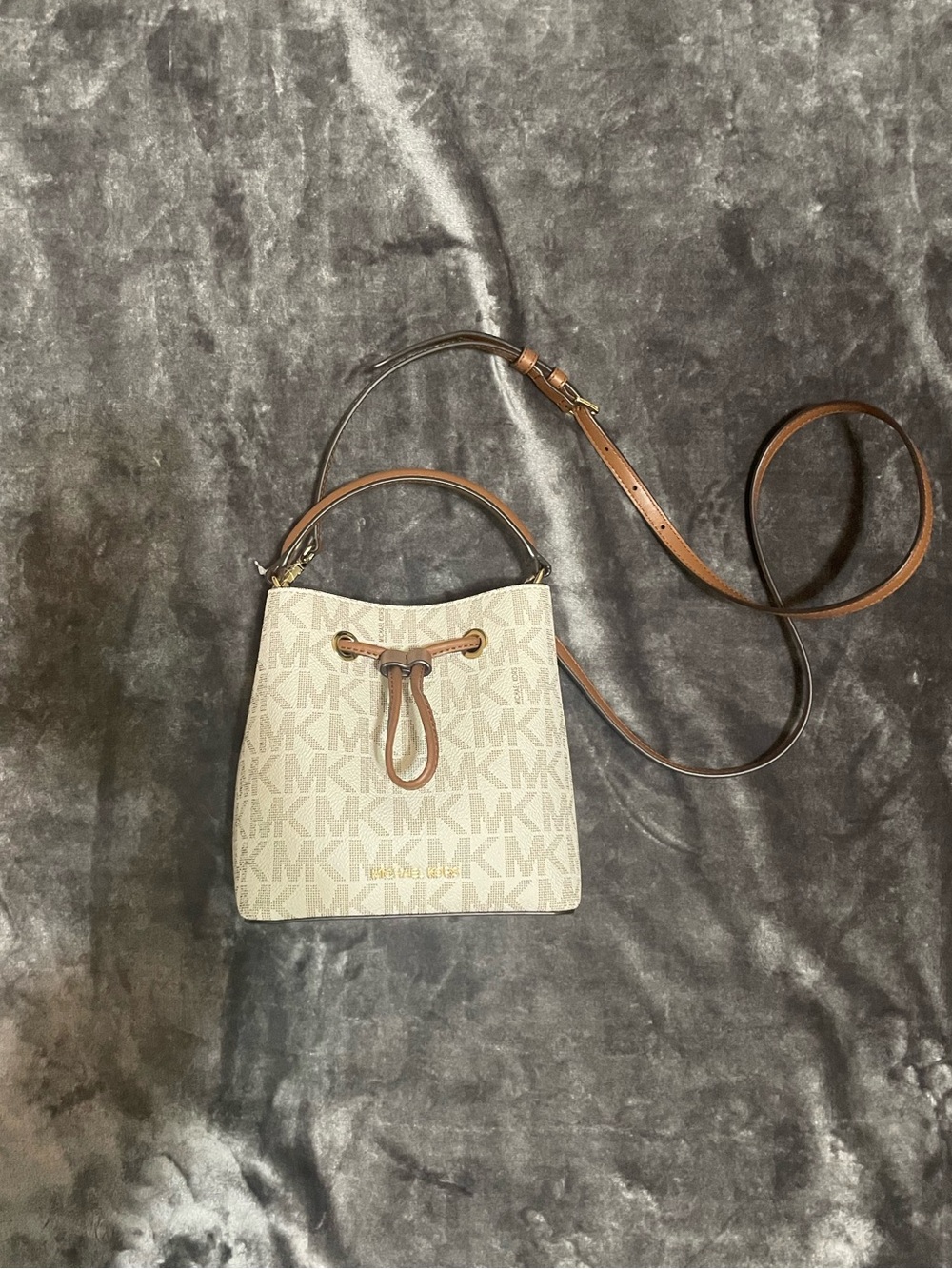 Michael Kors Drawstring Bucket Crossbody Bag
